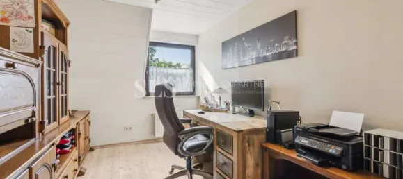 3 bedrooms Townhouse in Recklinghausen, Germany No. 357699 12