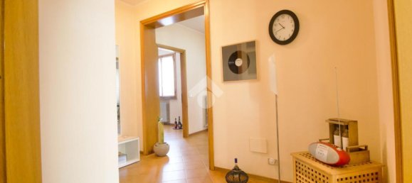 3غرفة شقة في Reggio Emilia, Italy رقم 15559 53