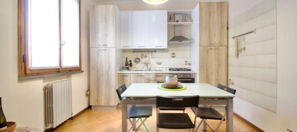 3غرفة شقة في Reggio Emilia, Italy رقم 15559 32