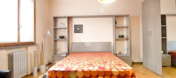 3غرفة شقة في Reggio Emilia, Italy رقم 15559 59