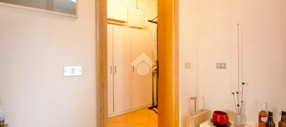 3غرفة شقة في Reggio Emilia, Italy رقم 15559 27