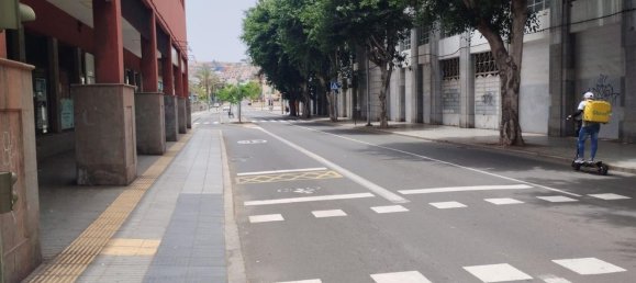 Apartamento de 3 dormitorios en Las Palmas De Gran Canaria, Spain No. 144478 35