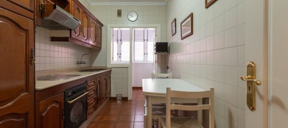 Apartamento de 3 dormitorios en Las Palmas De Gran Canaria, Spain No. 144478 2