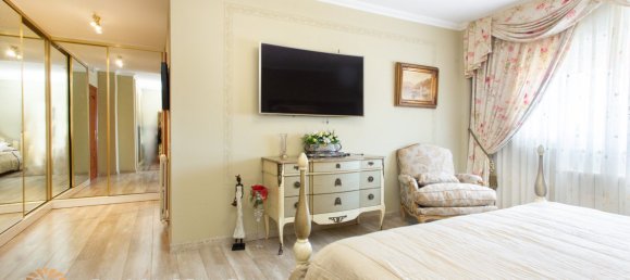 4 bedrooms Townhouse in Castelldefels, Spain No. 133 18