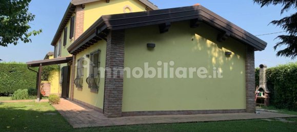 2 bedrooms Villa in Ferrara, Italy No. 265941 15