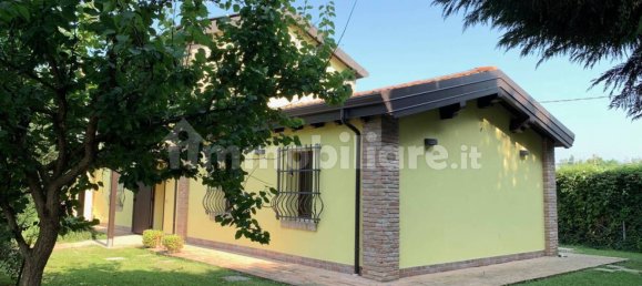 2 bedrooms Villa in Ferrara, Italy No. 265941 14