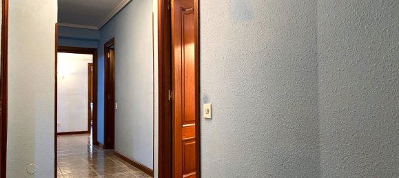 Квартира с 4 спальнями в Леон, Испания № 161065 48