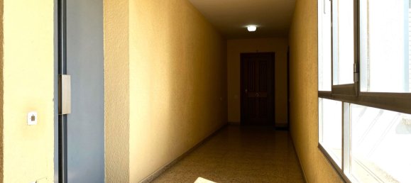 Квартира с 4 спальнями в Леон, Испания № 161065 8