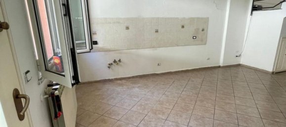 3 rooms Duplex in Savona, Italy No. 290454 6