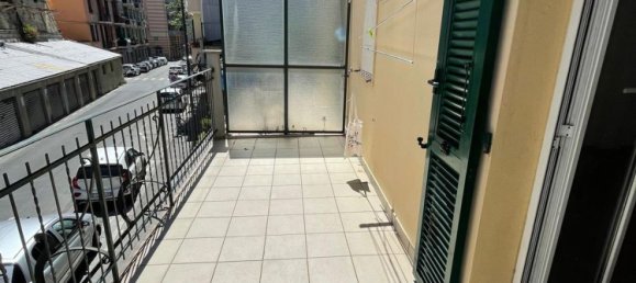 3 rooms Duplex in Savona, Italy No. 290454 3