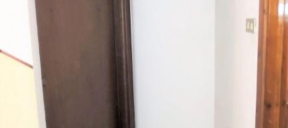 8-salle Appartement à Palagonia, Italy No. 238075 30