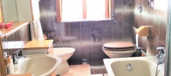 8-salle Appartement à Palagonia, Italy No. 238075 58