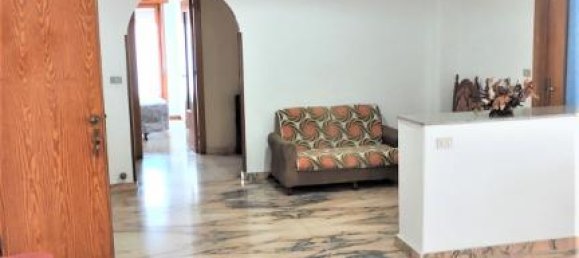 8-salle Appartement à Palagonia, Italy No. 238075 42