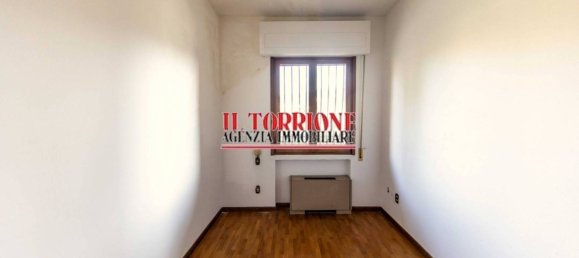 3 bedrooms Villa in Pescia, Italy No. 82944 10