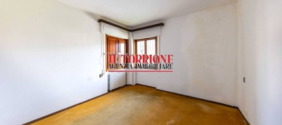 3 bedrooms Villa in Pescia, Italy No. 82944 16