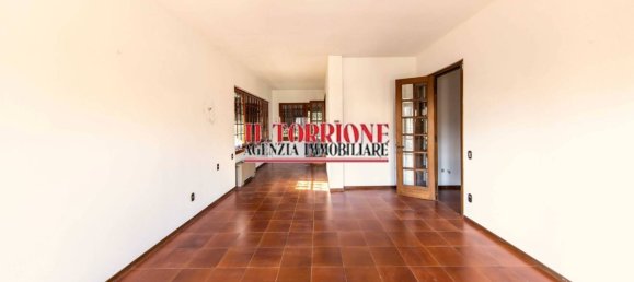 3 bedrooms Villa in Pescia, Italy No. 82944 11