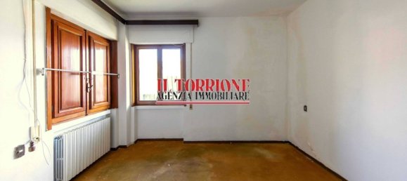 3 bedrooms Villa in Pescia, Italy No. 82944 17
