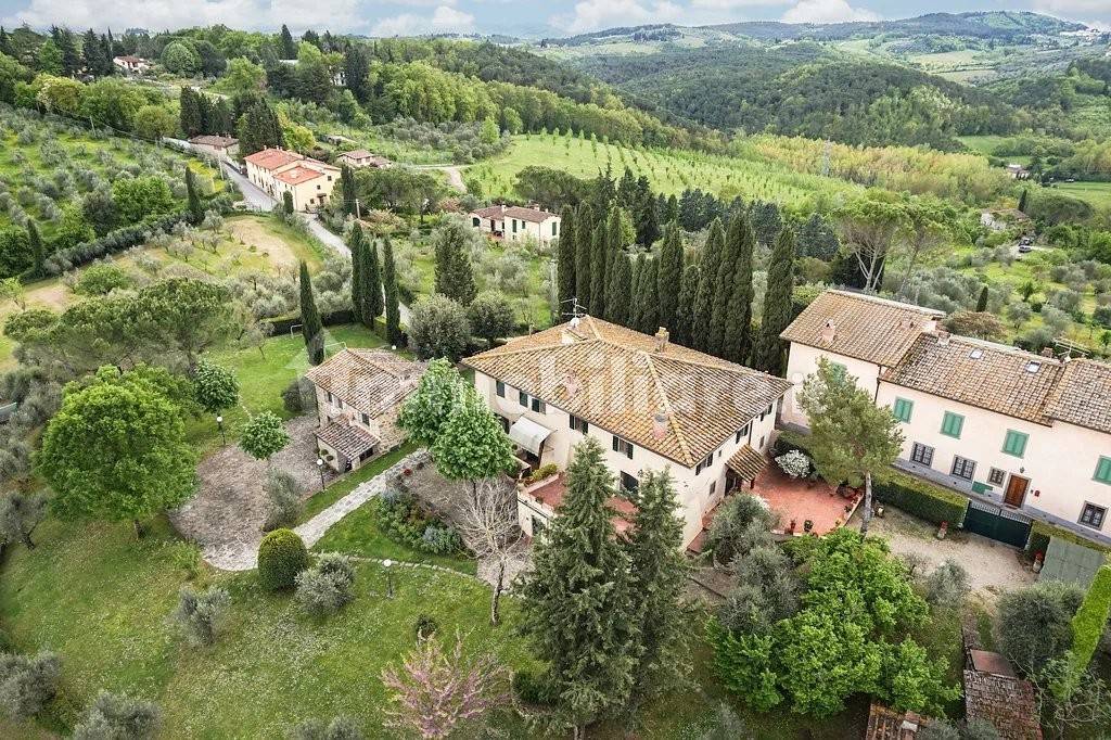 Villa de 7 dormitorios en Impruneta, Italy No. 192523