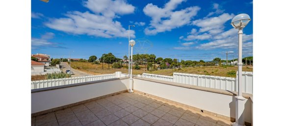 5 bedrooms Villa in Sesimbra, Portugal No. 129055 8