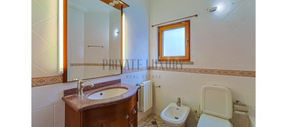 5 bedrooms Villa in Sesimbra, Portugal No. 129055 26