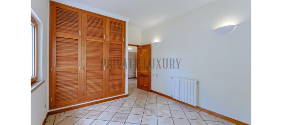5 bedrooms Villa in Sesimbra, Portugal No. 129055 25