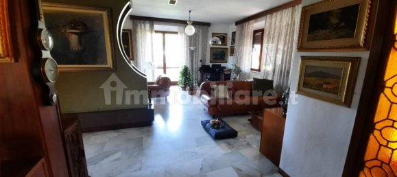 4 Schlafzimmer Villa in Livorno, Italy, Nr. 228728 20