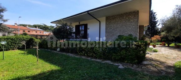 4 Schlafzimmer Villa in Livorno, Italy, Nr. 228728 9