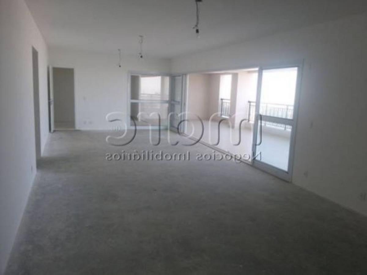 4 bedrooms Apartment in Sao Paulo, Brazil No. 452273