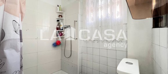 Apartamento de 3 dormitorios en Badalona, Spain No. 140737 23