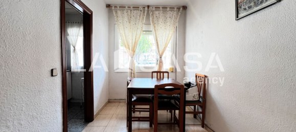 Apartamento de 3 dormitorios en Badalona, Spain No. 140737 3