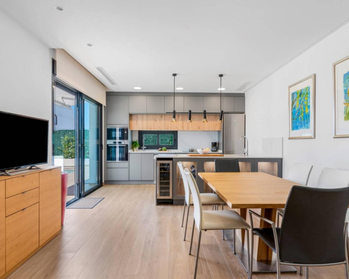 Villa de 3 dormitorios en Ciudad Quesada, Spain No. 13402