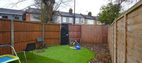 2 Schlafzimmer Wohnung in Plaistow, United Kingdom, Nr. 12489 6