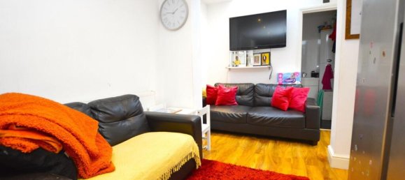 2 Schlafzimmer Wohnung in Plaistow, United Kingdom, Nr. 12489 2