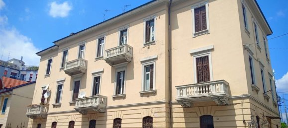 Almacén en Gallarate, Italy 186 m² No. 109221 4
