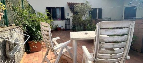 5 rooms Apartment in Todi, Italy No. 37711 5