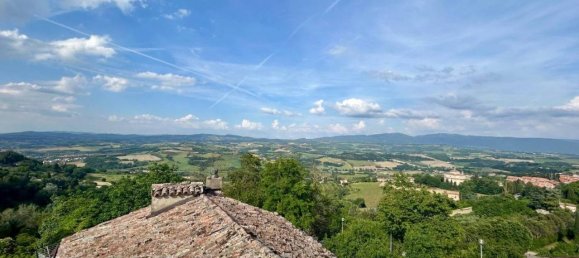 5 rooms Apartment in Todi, Italy No. 37711 11