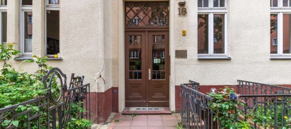 4 rooms Apartment in Schmargendorf, Germany No. 70635 9