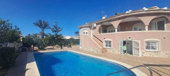 Дом с 5 спальнями в Сьюдад Кесада, Испания № 188364 31