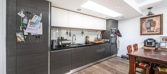 2 bedrooms House in London, United Kingdom No. 14057 11