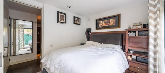 2 bedrooms House in London, United Kingdom No. 14057 21