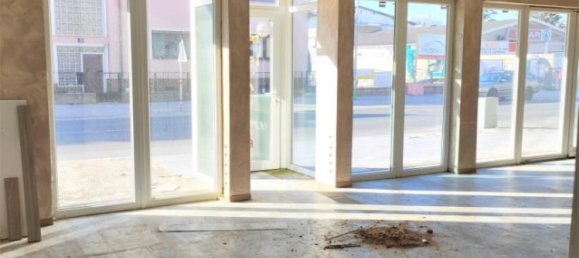 Коммерческая недвижимость 390м² в Корнойбург, Австрия № 256912 12