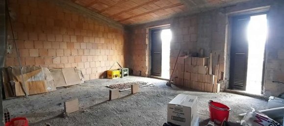 10-Zimmer Haus in Monte San Giovanni Campano, Italy, Nr. 122717 15