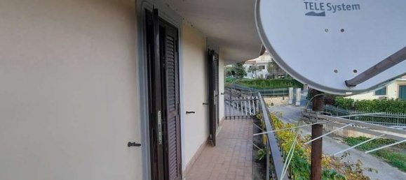 10-Zimmer Haus in Monte San Giovanni Campano, Italy, Nr. 122717 17