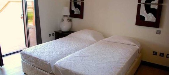 Casa de 3 dormitorios en Paphos, Cyprus No. 6667 3