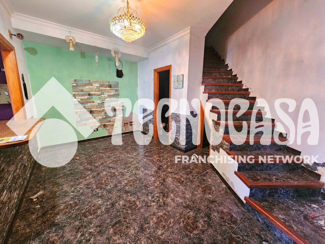 Edificio en Las Palmas De Gran Canaria, Spain 195 m² No. 137770