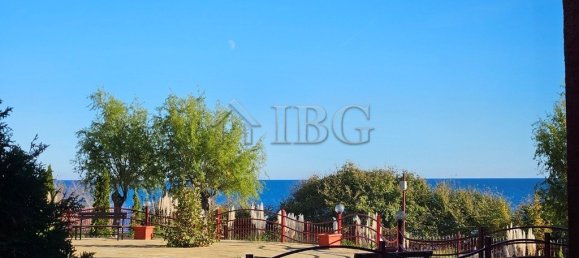 2 bedrooms Apartment in Burgas, Bulgaria No. 1083 3