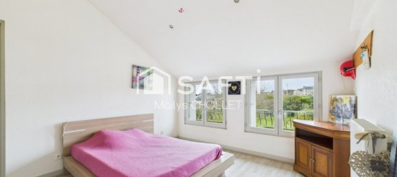 4 bedrooms Villa in Marigny-Marmande, France No. 43097 16