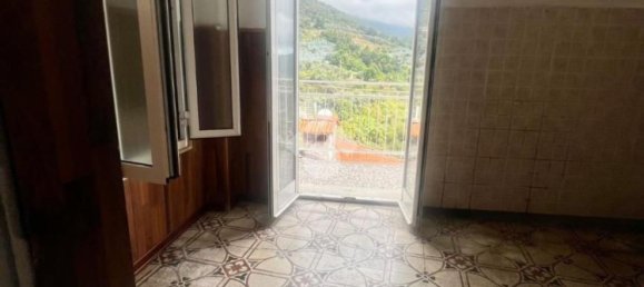 4 bedrooms Apartment in Ceriana, Italy No. 363632 4