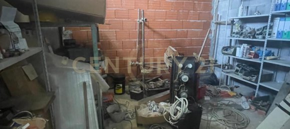 65m² Office in Misterbianco, Italy No. 371175 8