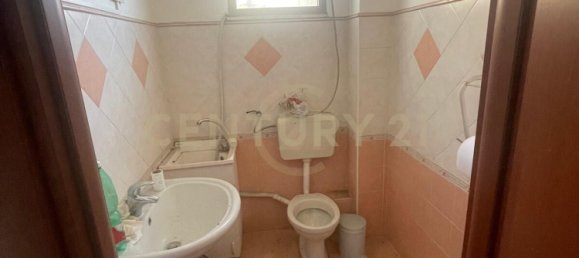 65m² Office in Misterbianco, Italy No. 371175 4